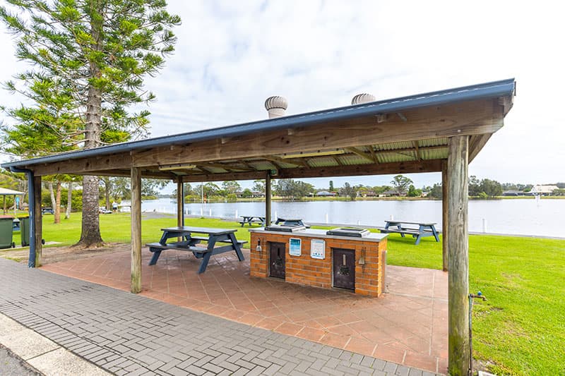 Bbq Area NRMA FT 2303 BBQ Picnic Area 2