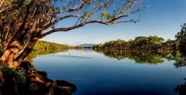 Waterway South West Rocks.jpg