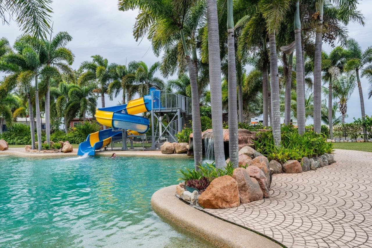 Rollingstone Pool Waterslide 7