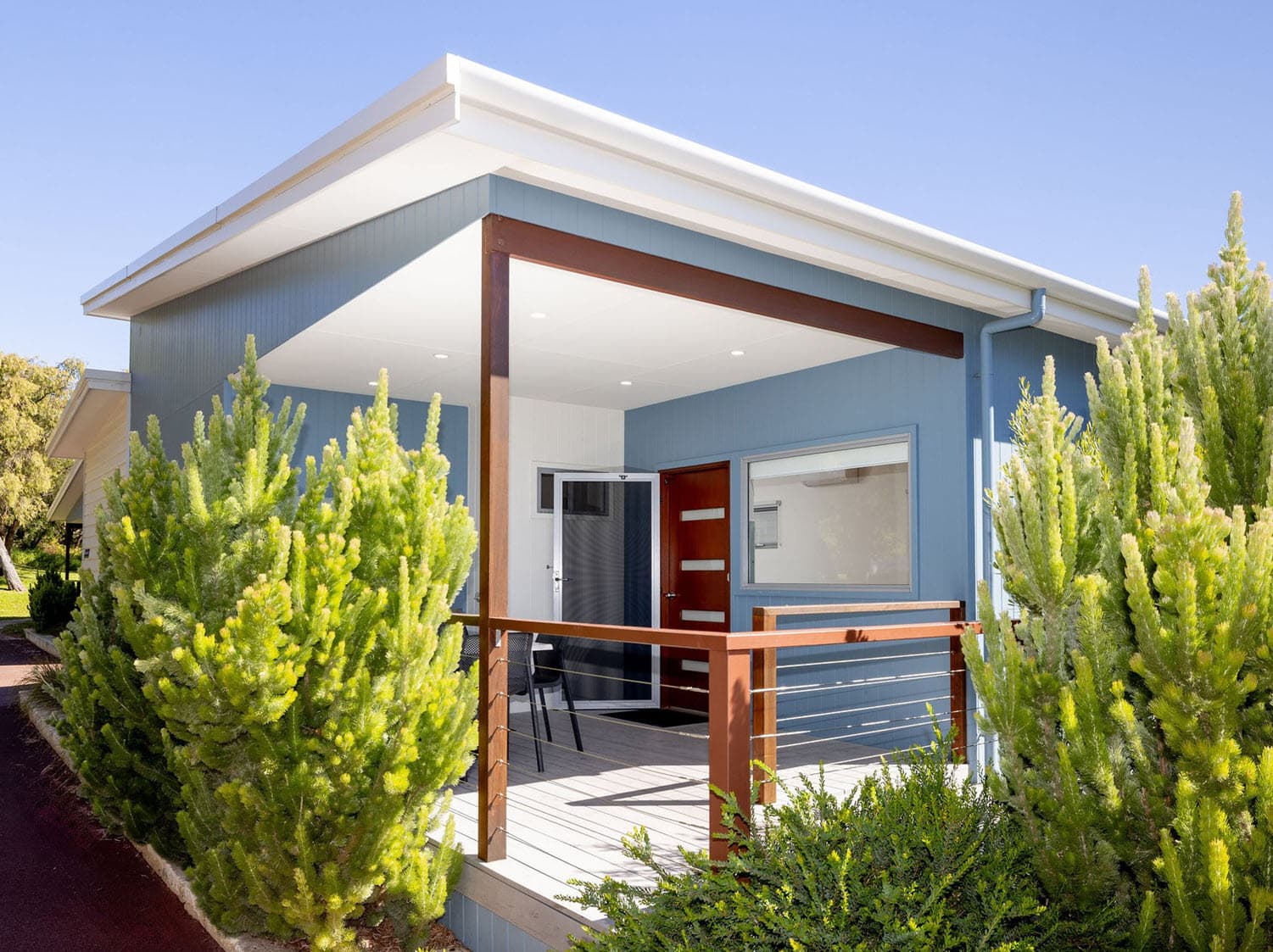 Accessible 2BR Deluxe Villa Outside
