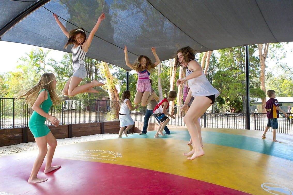 Jumping Pillow (1)