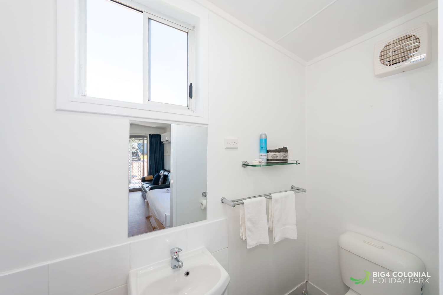 Ensuite of two room studio. 