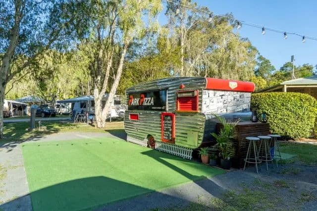 On Site Pizza Van Noosa.jpg