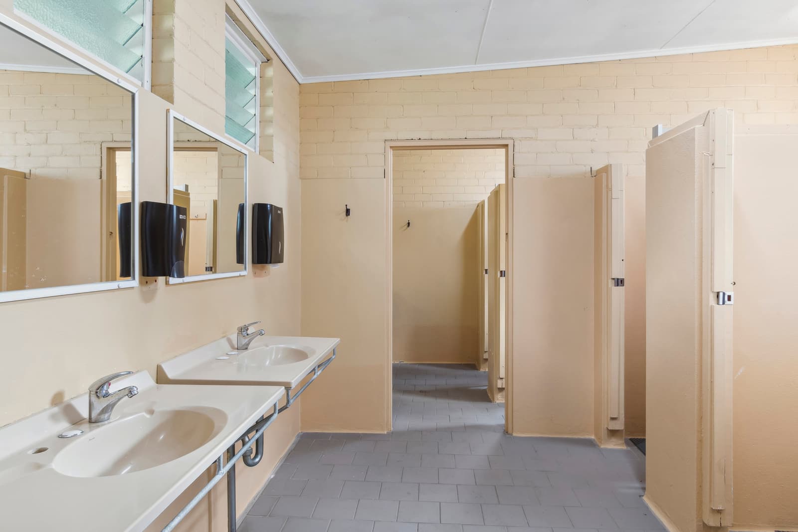 067_Open2view_ID939137-HPG_Mittagong.jpg