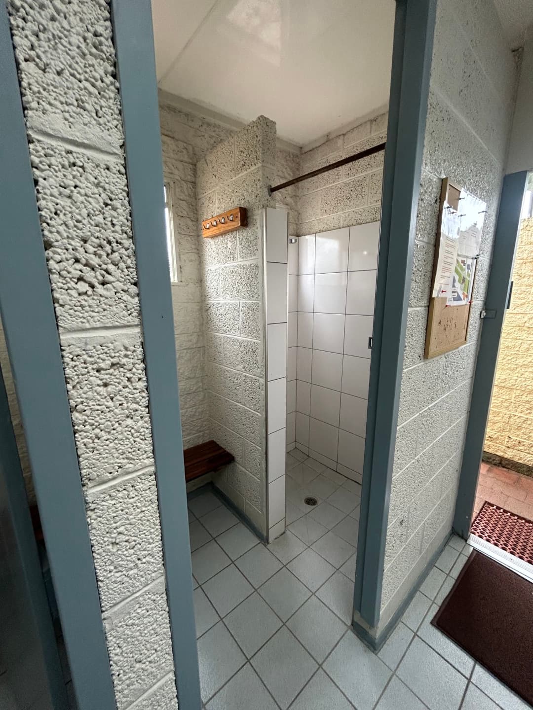 Bathrooms 2 (Large)