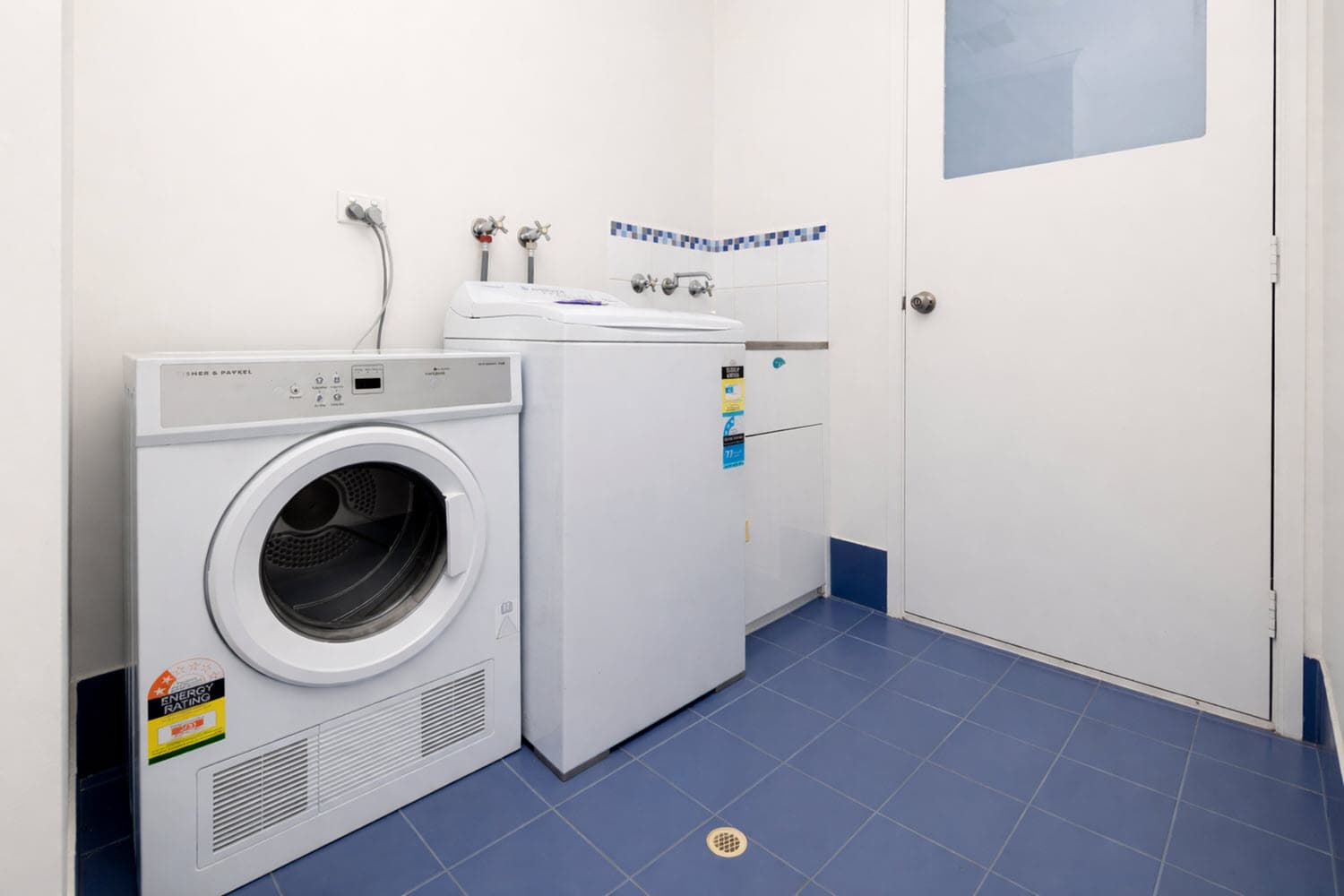 2 Bedroom Holiday Home Laundry