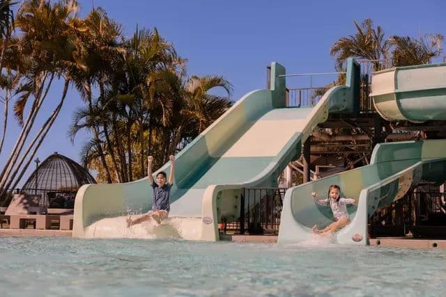 Swimming Pool Rivershore.jpg