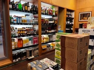 Bottle Shop (1)