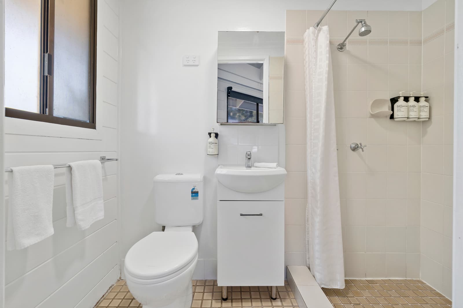 Family Studio Bathroom