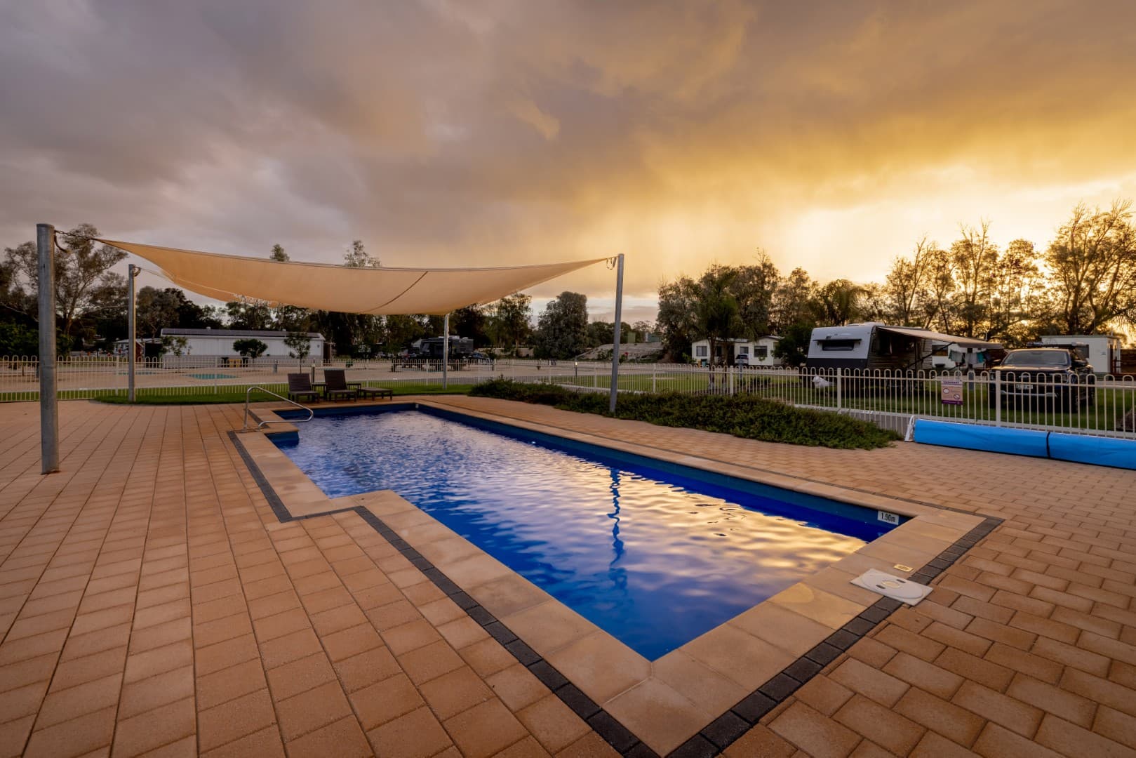 Waikeriebig426 234 HDR (Web)