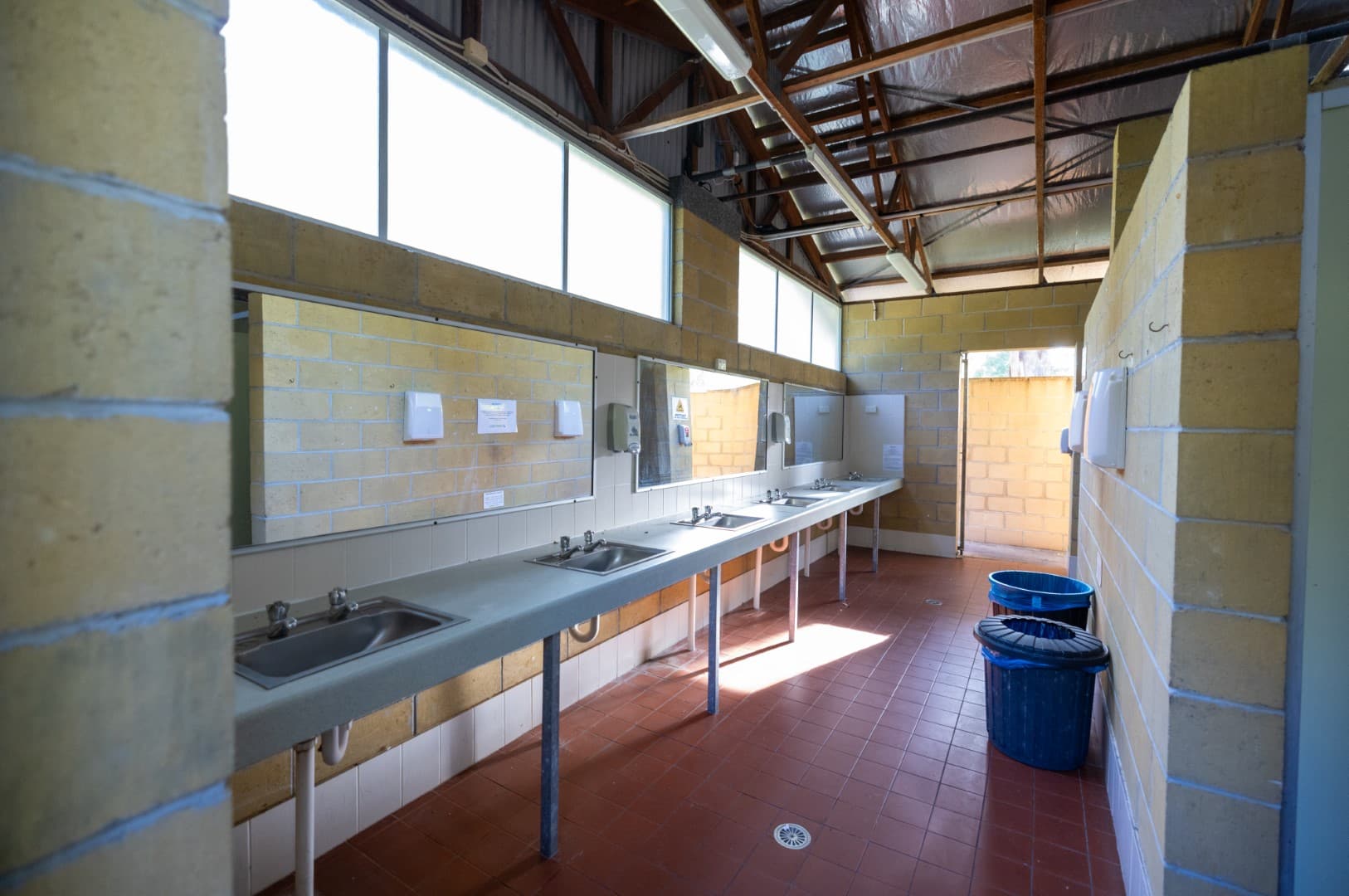 Amenities 84 (Web)