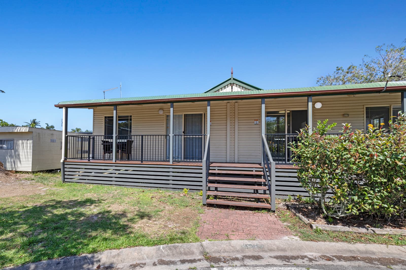 1 Bedroom Standard Cabin Exterior