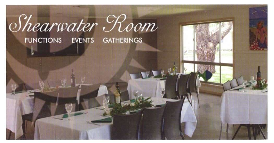 068333 Shearwater Room