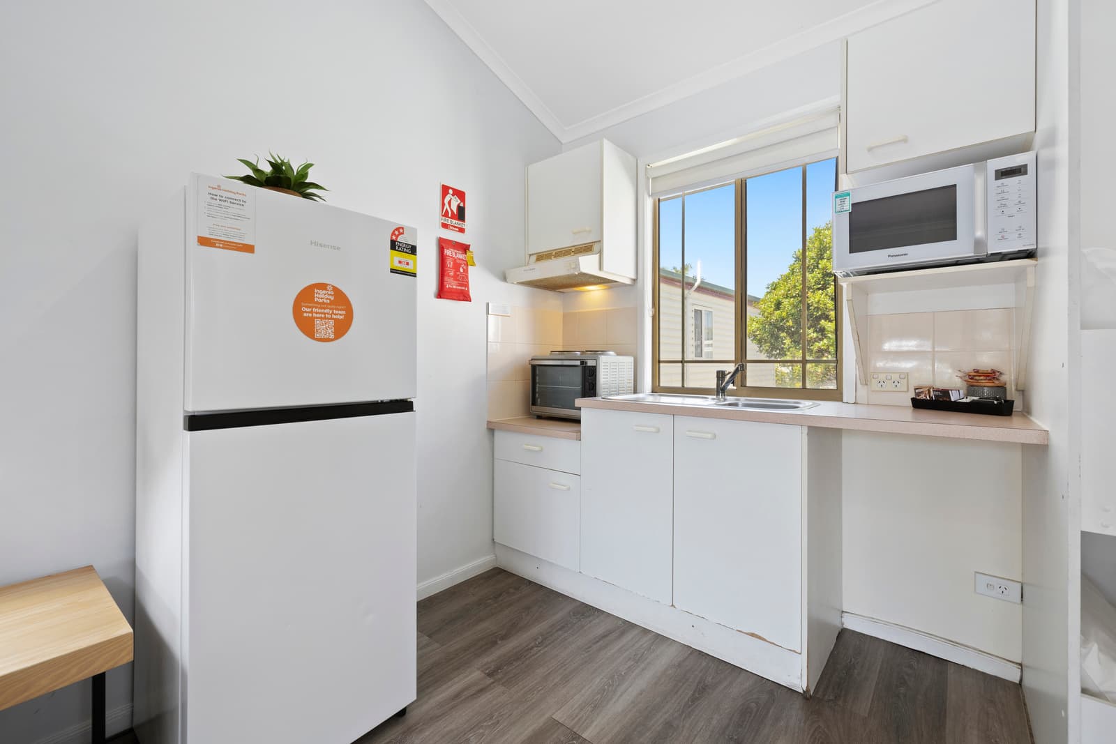1 Bedroom Standard Cabin Kitchen