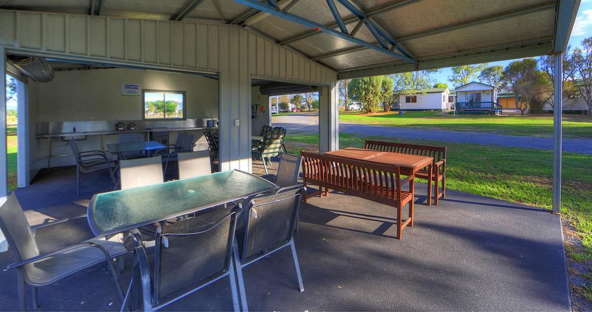 Warwick Camp Kitchen 1