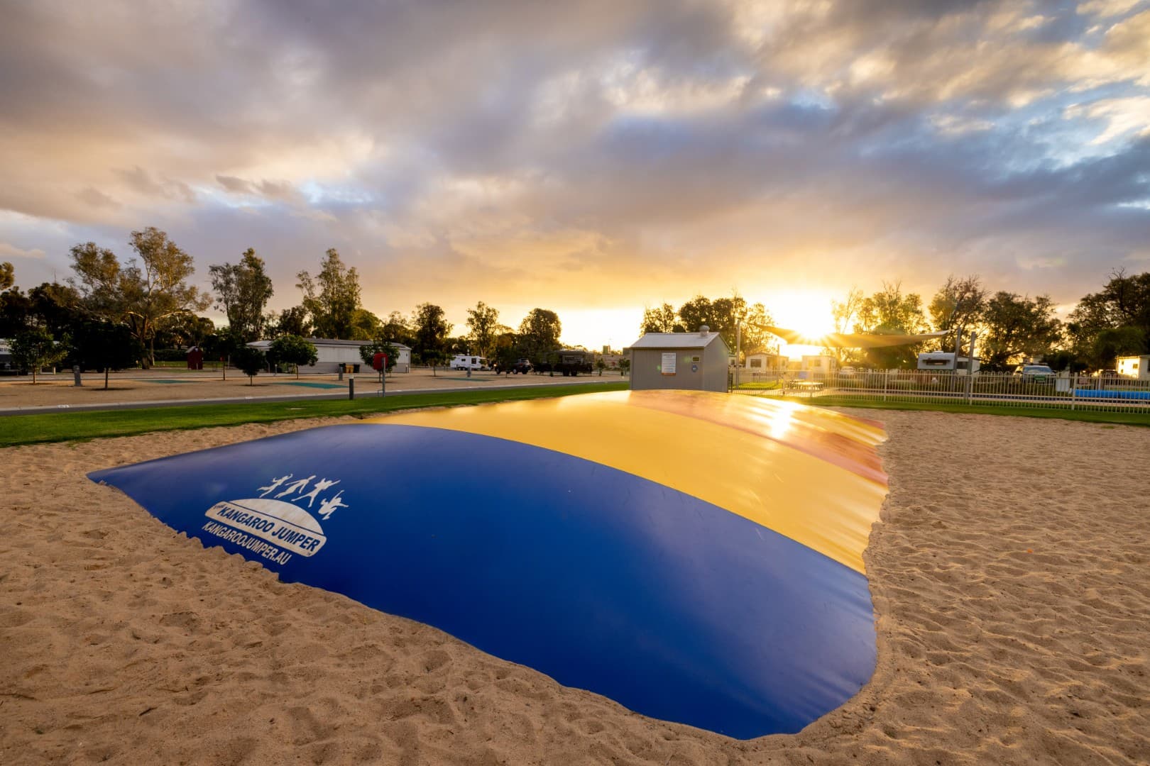 Waikeriebig426 208 (Web)