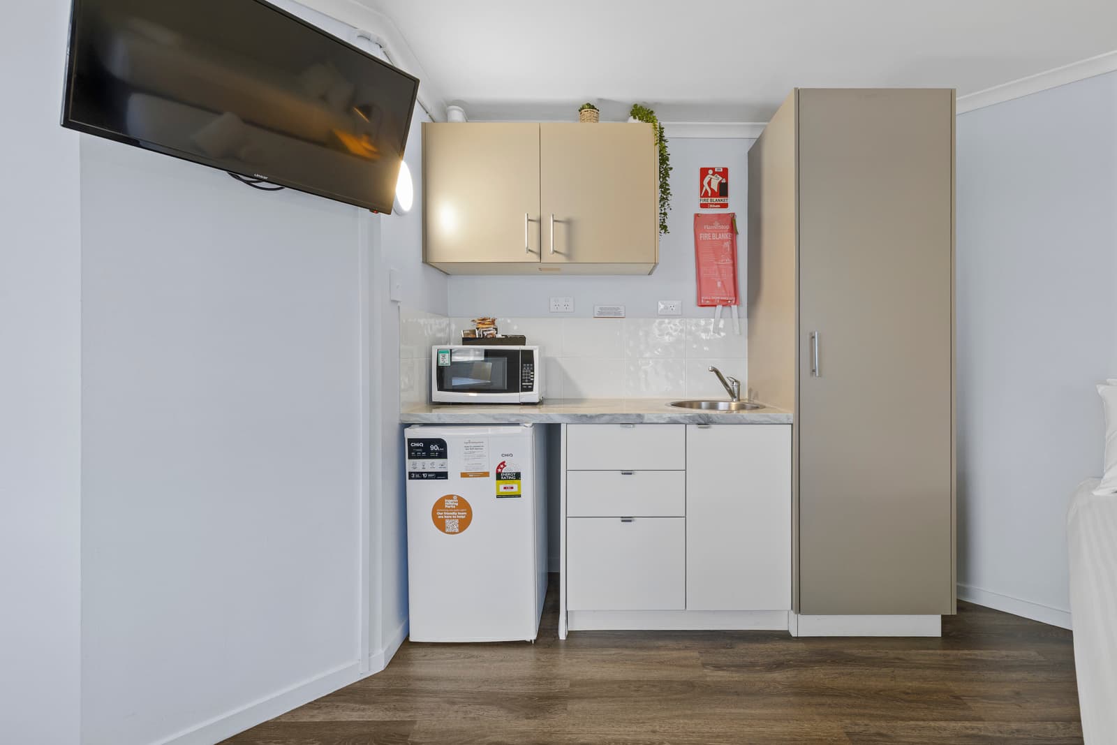 Family Studio Kitchen