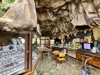 Woodsies Gem Shop 1