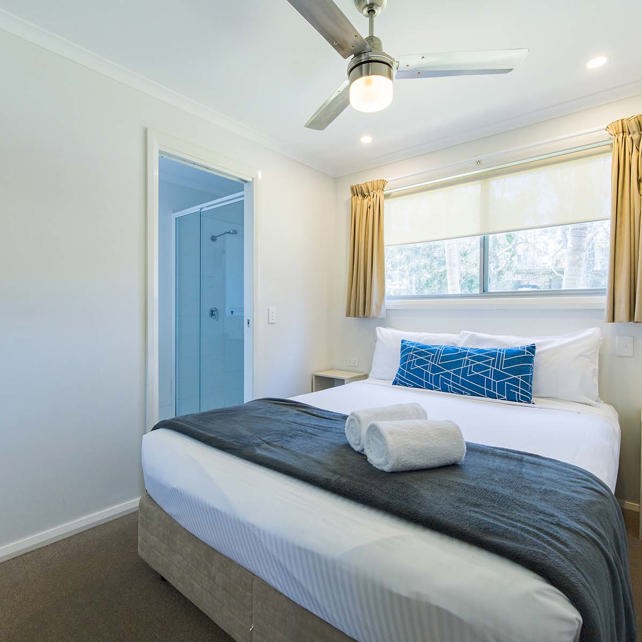 Superior Poolside 3 Bedroom Villa | Lakeside Forster Holiday Park