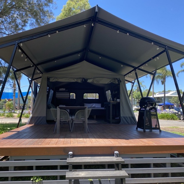 Deluxe Safari Tent BIG4 Nelligen Holiday Park