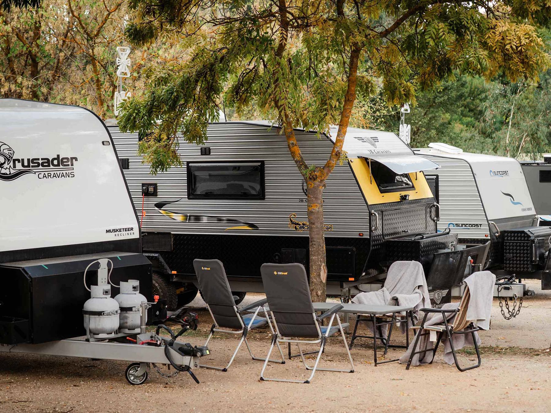 BIG4_Castlemaine_Gardens_Vans-Holidays-autum.jpg (1)