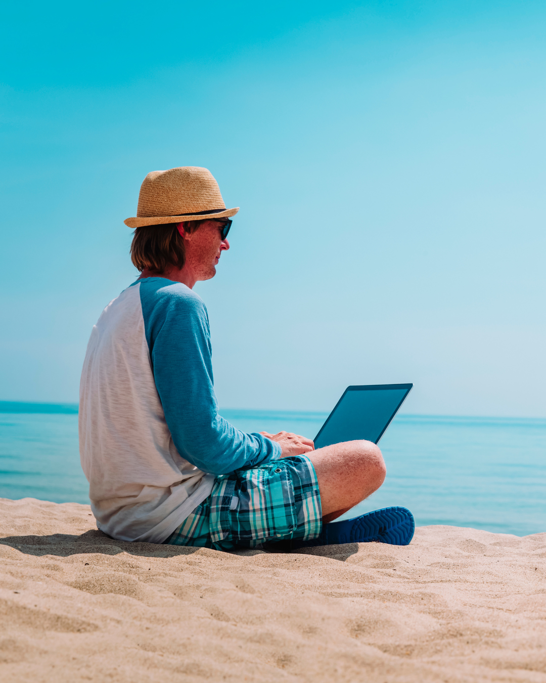 Digital nomads and remote workers (3).png